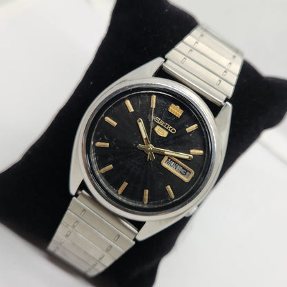 Vintage 1980 Original Seiko 5 Automatic 7009-8740 Black face 17 Jewels Day-Date Japanese Men's Wrist Watch OG139