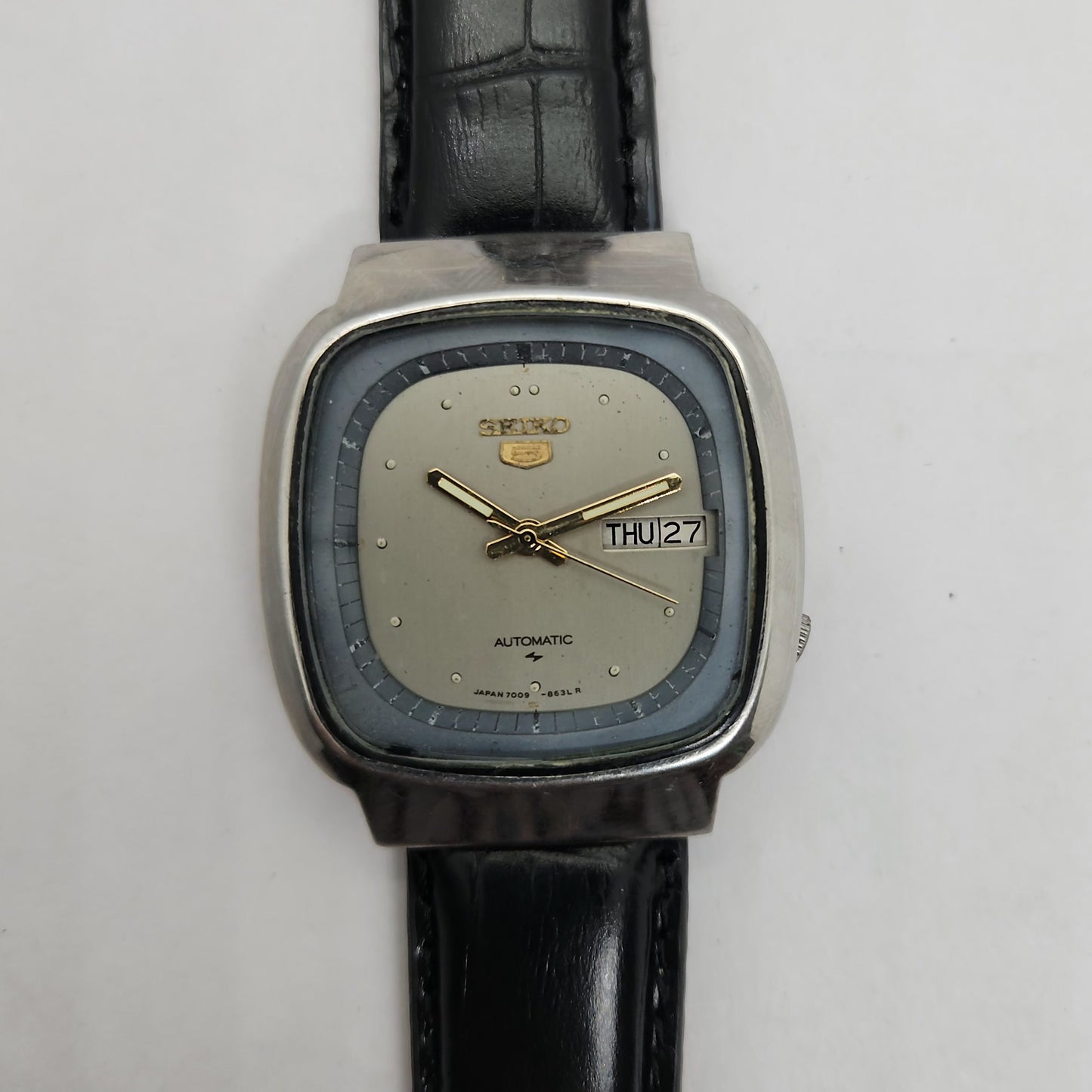 Vintage 1980 Original Seiko 5 Automatic 7009-511A Grey face 17 Jewels Day-Date Japanese Men's Wrist Watch OG142