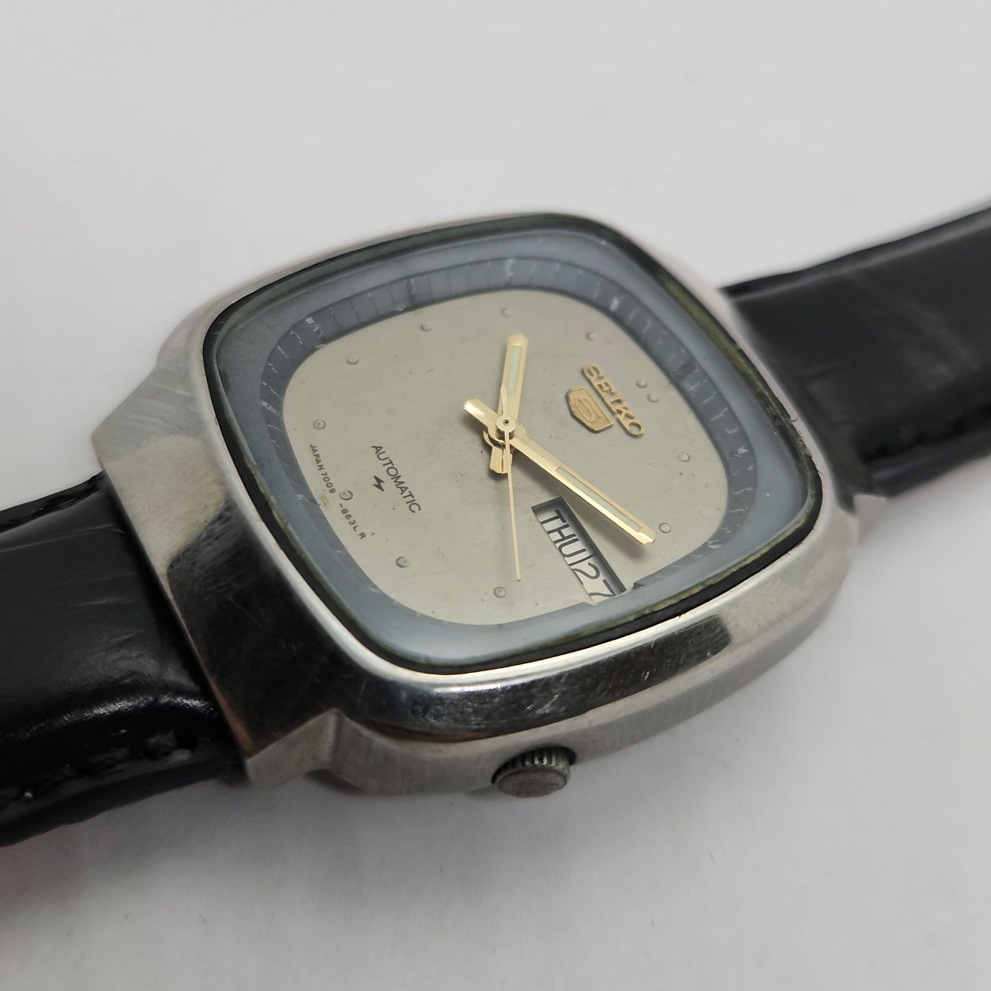 Vintage 1980 Original Seiko 5 Automatic 7009-511A Grey face 17 Jewels Day-Date Japanese Men's Wrist Watch OG142