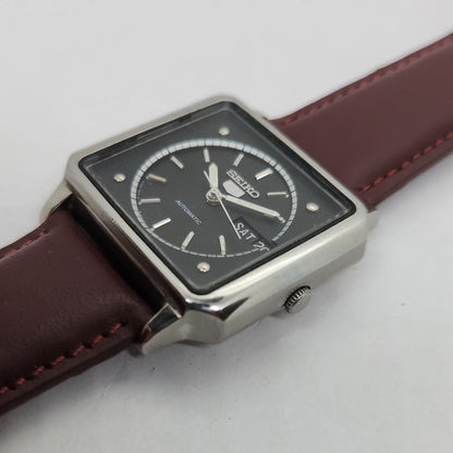 Vintage 1980 Original Seiko 5 Automatic 6309-8180 Black face 17 Jewels Day-Date Japanese Men's Wrist Watch OG146