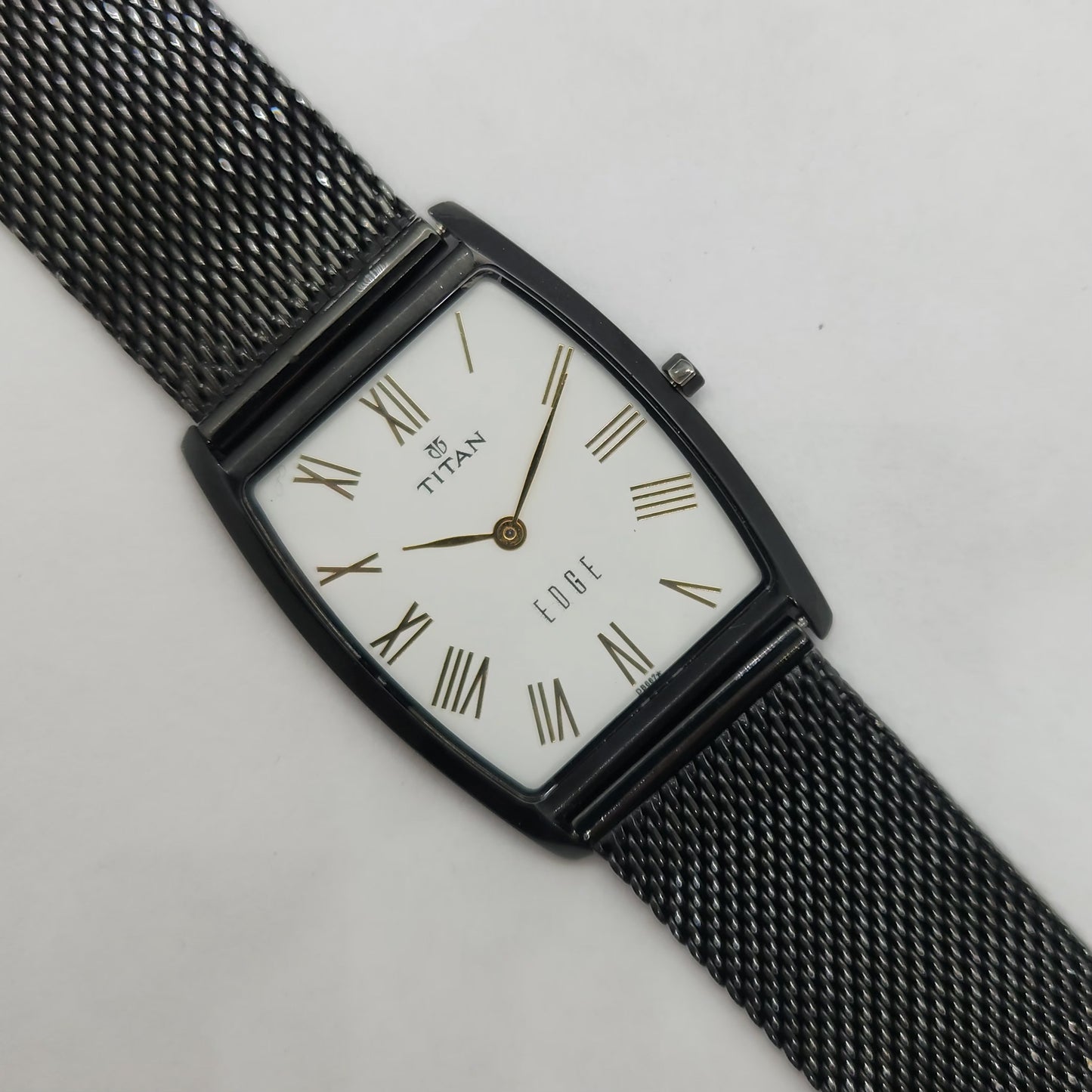 Original TITAN EDGE 1044YAB White Face 29MM Case Men's Watch OG154