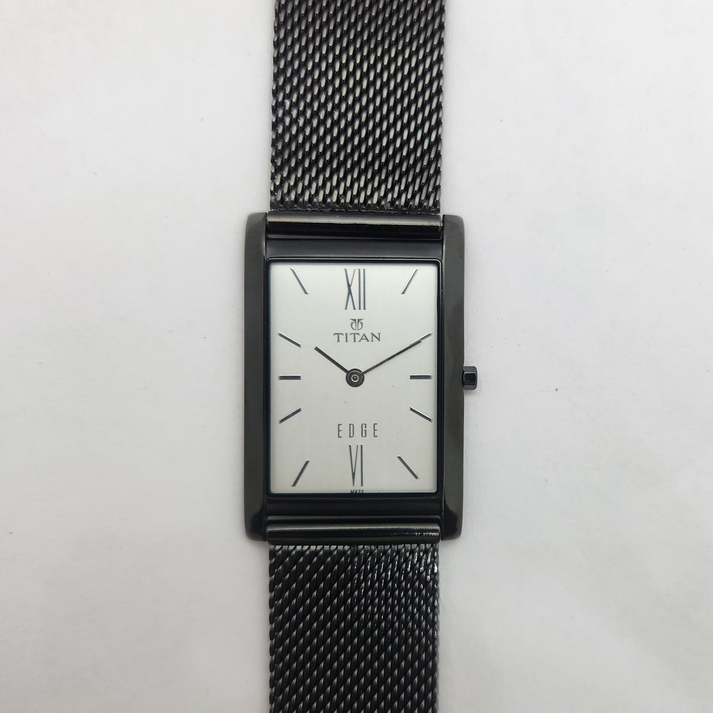 Original TITAN EDGE 1043NBA White Face 28MM Case Men's Wrist Watch OG156