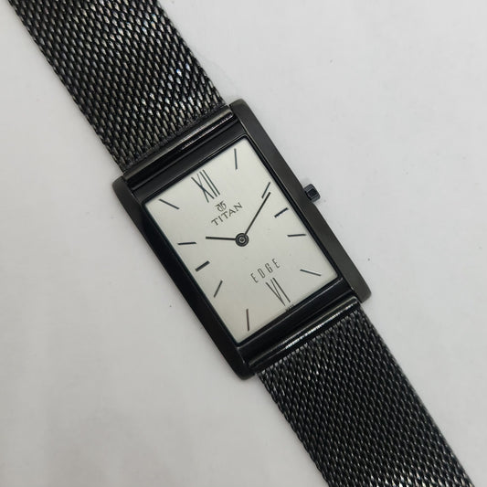 Original TITAN EDGE 1043NBA White Face 28MM Case Men's Wrist Watch OG156