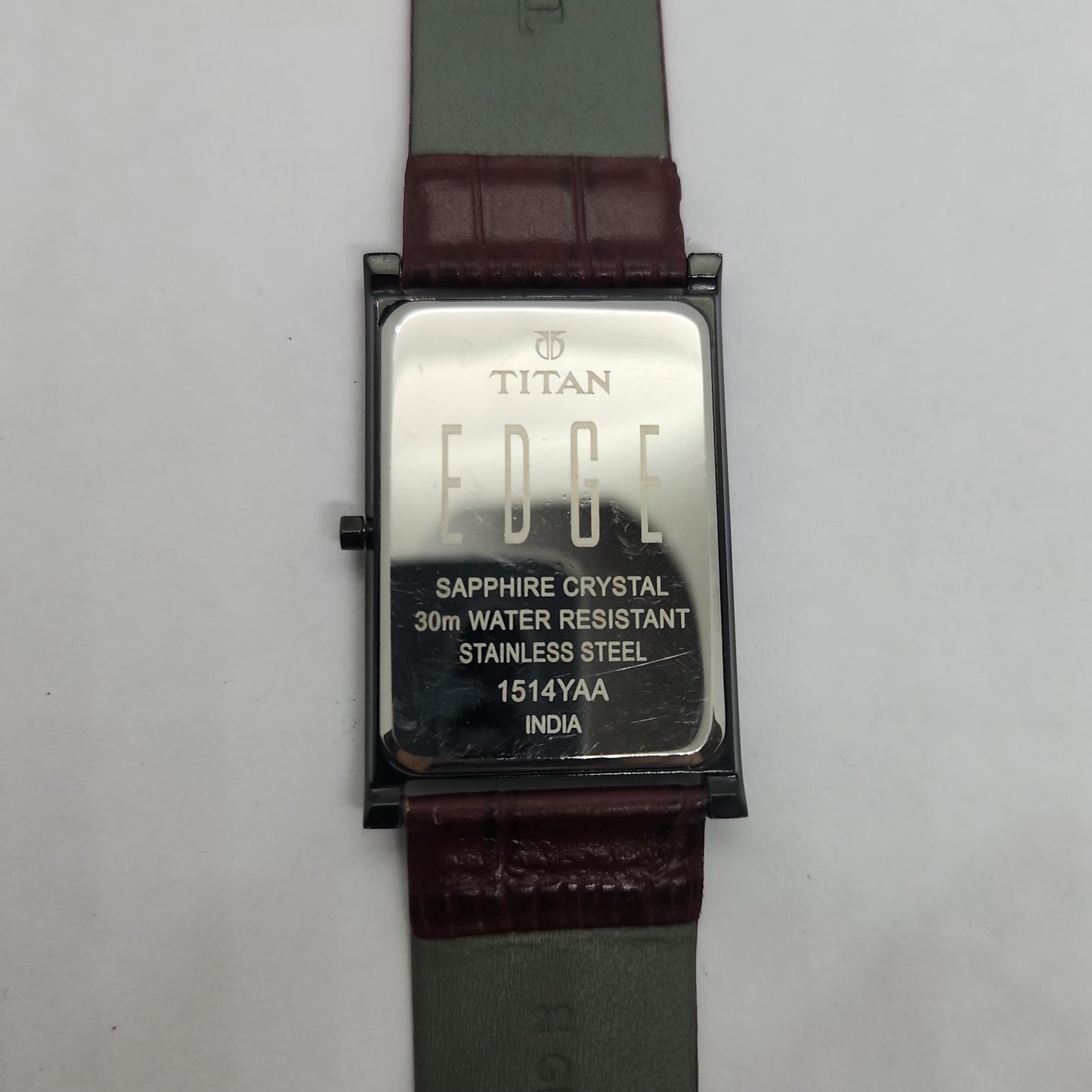 Original TITAN EDGE 1514YAA Rectangular Black Face 28MM Case Men's Watch OG148