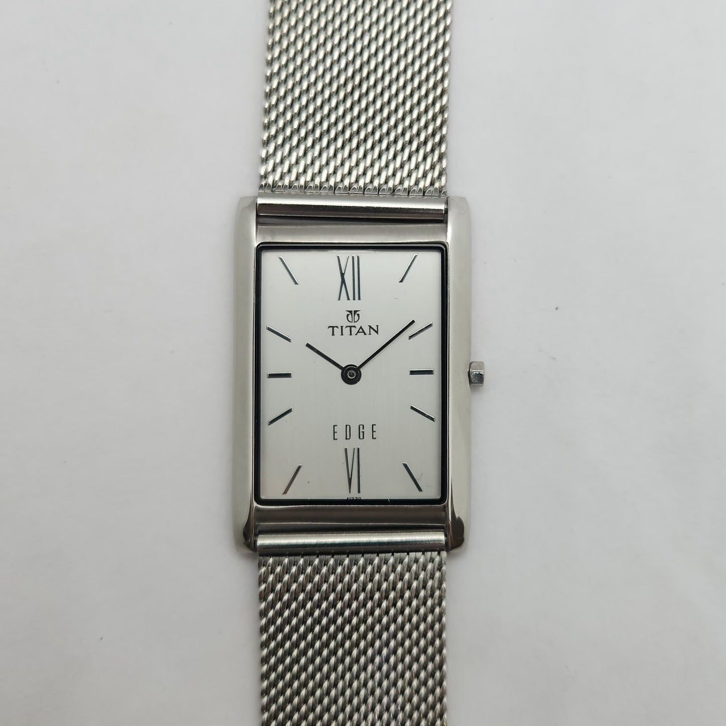 Original TITAN EDGE 1043YBA Silver Face 28MM Case Men's Wrist Watch OG159
