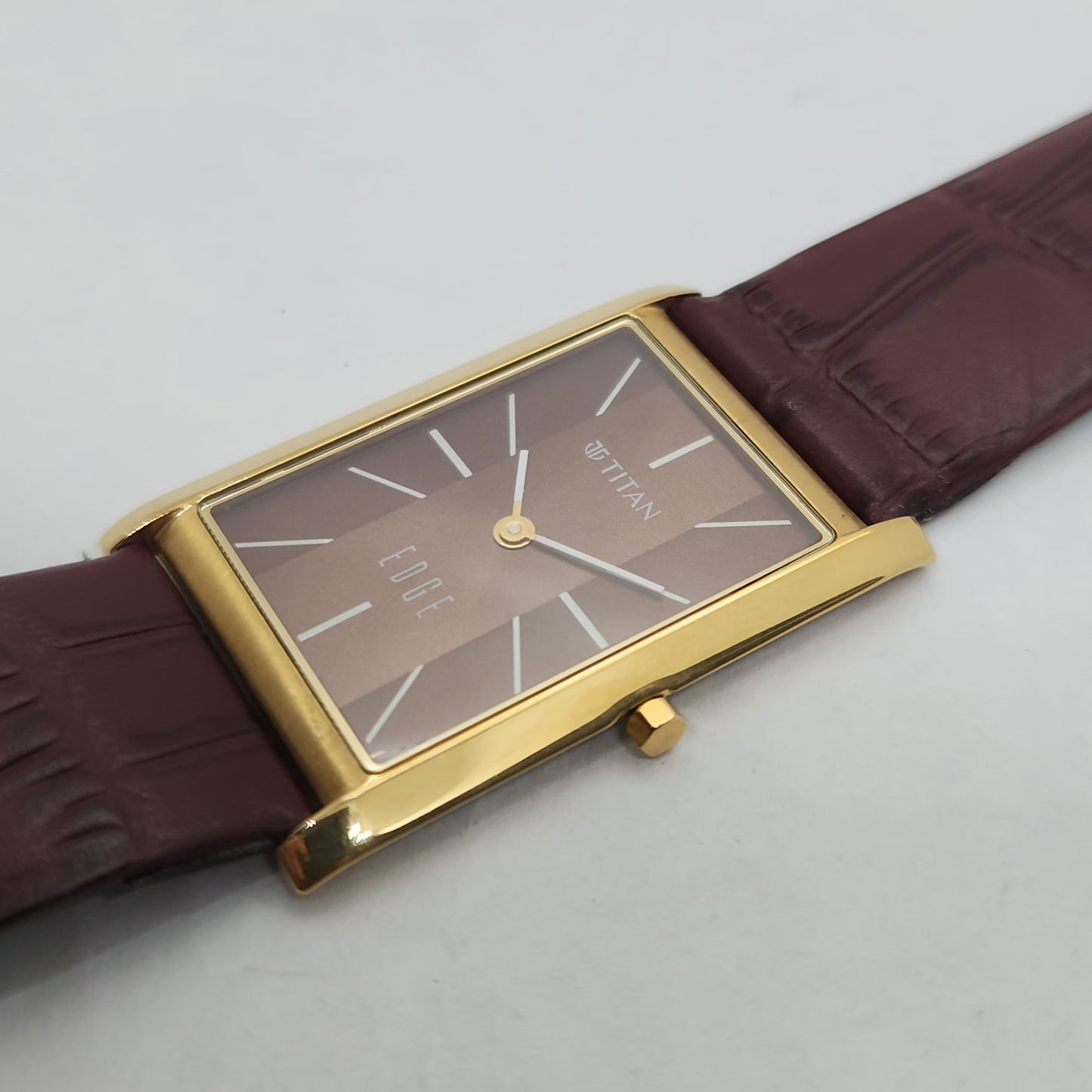 Original TITAN EDGE 1043YAB Rectangular Brown Face 28MM Case Men's Watch OG149