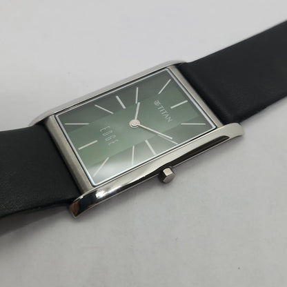 Original TITAN EDGE 1043YAB Rectangular Green Face 28MM Case Men's Watch OG150