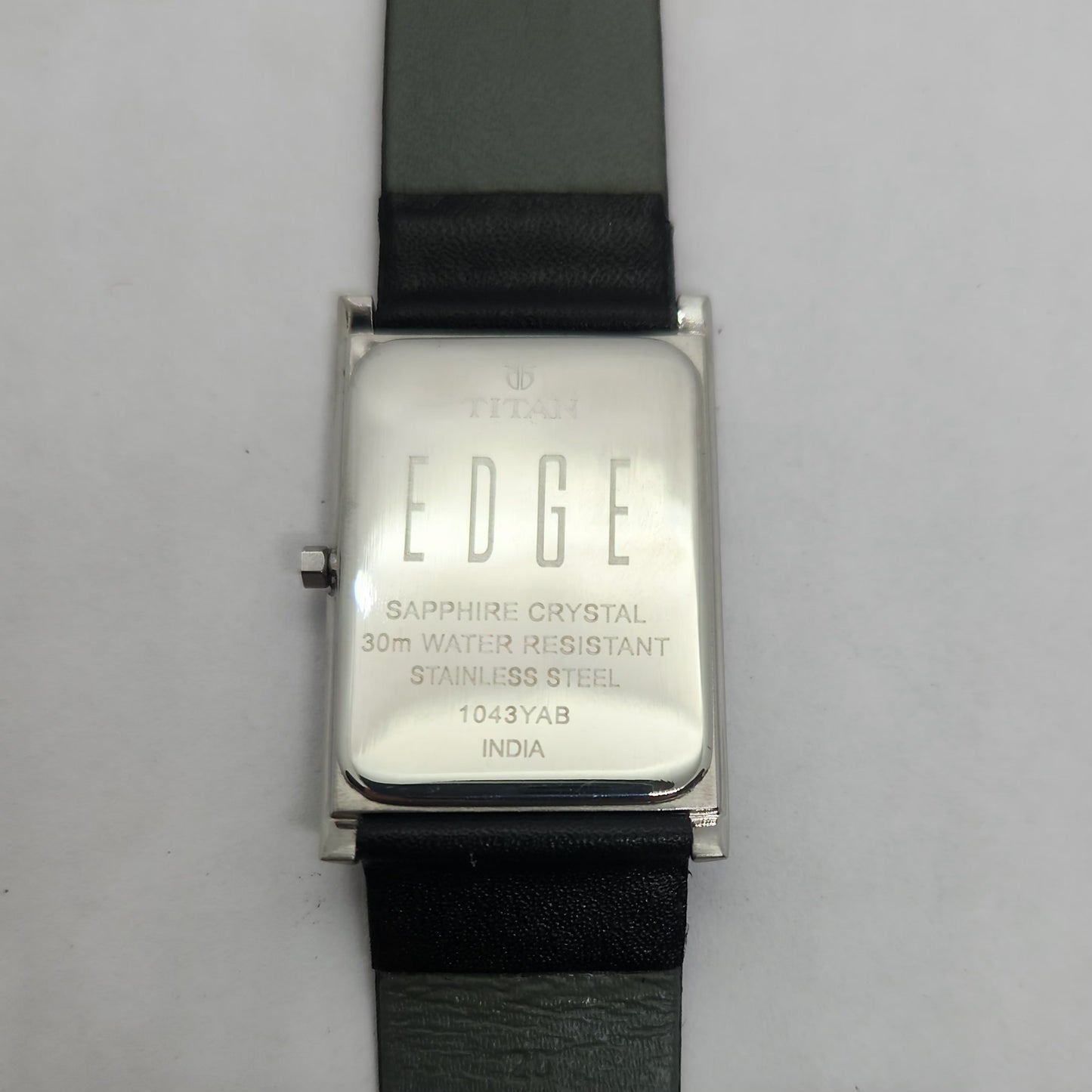 Original TITAN EDGE 1043YAB Rectangular Green Face 28MM Case Men's Watch OG150