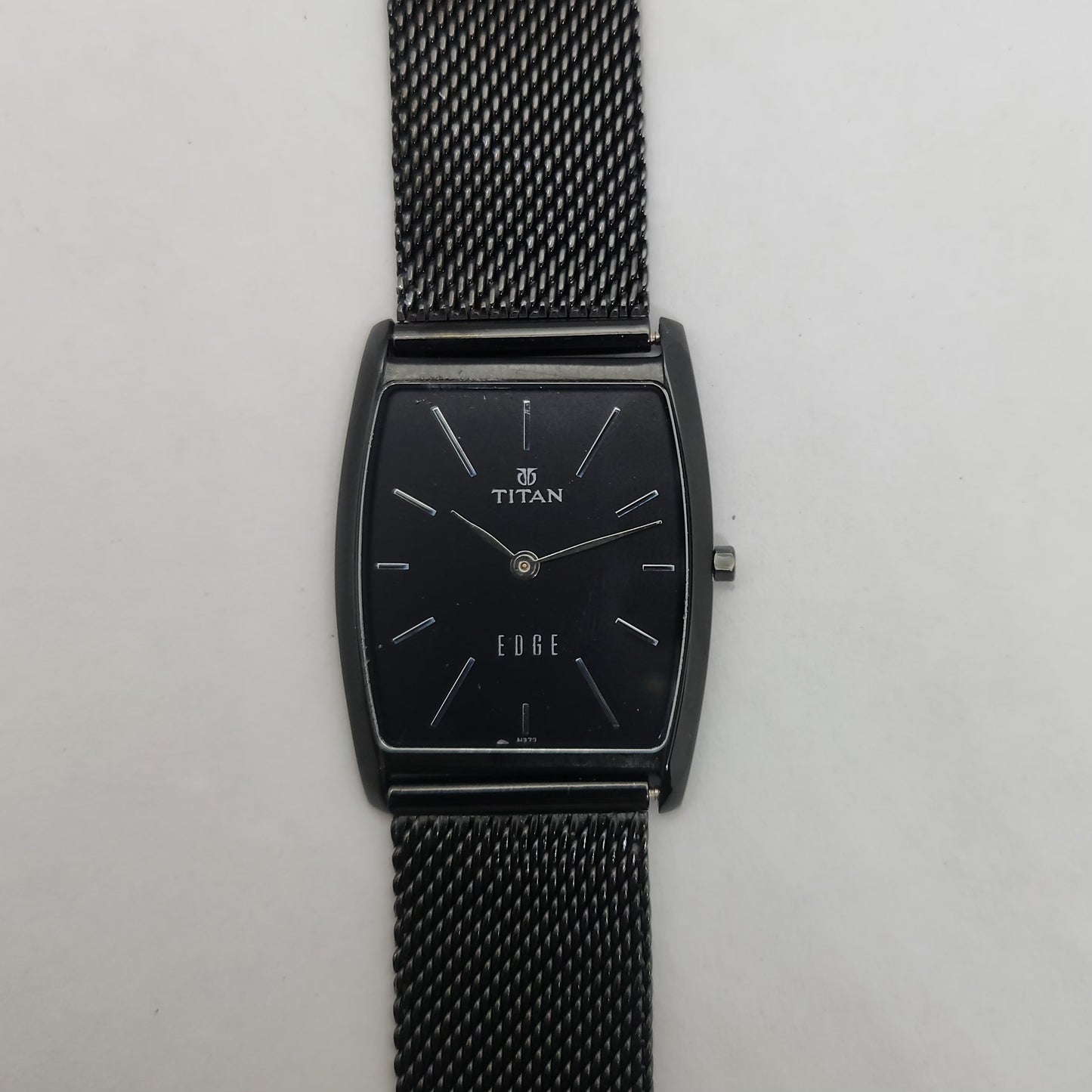 Original TITAN EDGE 1044YCB Black Face 28MM Case Men's Wrist Watch OG161
