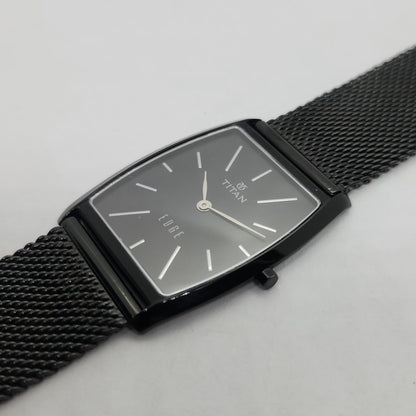 Original TITAN EDGE 1044YCB Black Face 28MM Case Men's Wrist Watch OG161