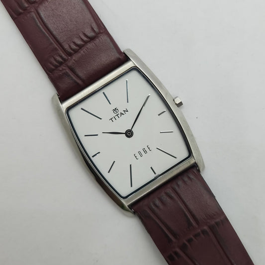 Original TITAN EDGE 1044YBB Rectangular White Face 28MM Case Men's Watch OG151