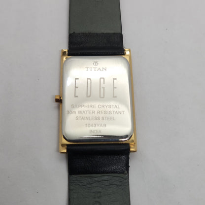 Original TITAN EDGE 1043YAB Rectangular Black Face 28MM Case Men's Watch OG153