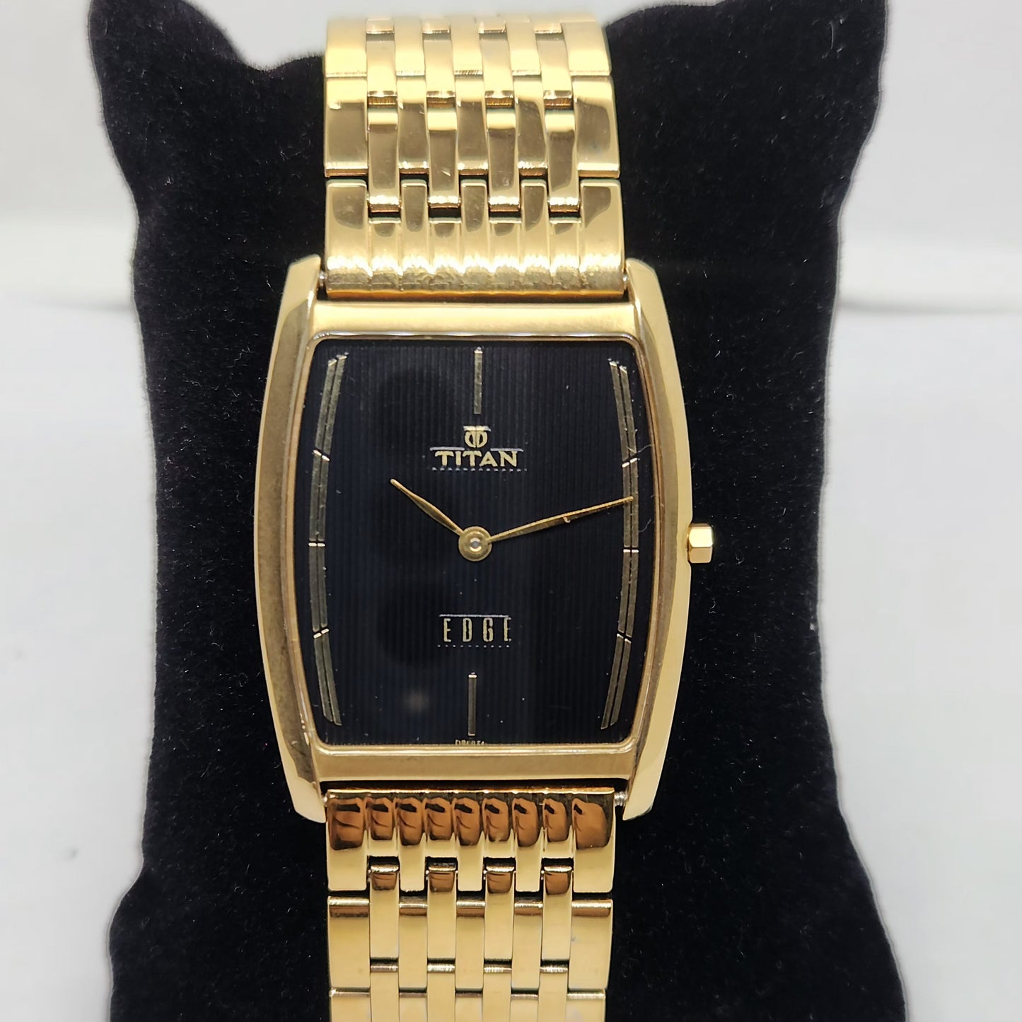 Original TITAN EDGE 1044YAB Black Face 29MM Case Men's Watch OG167
