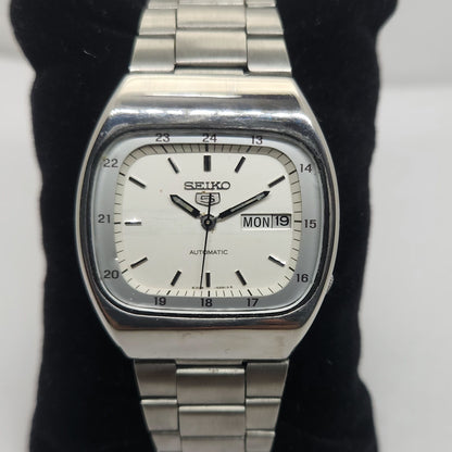 Vintage 1980 Original Seiko 5 Automatic 6309-5100 White face 17 Jewels Day-Date Japanese Men's Wrist Watch OG197