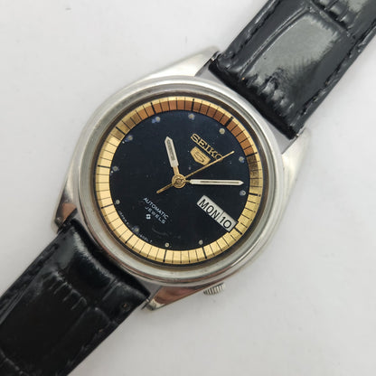 Vintage 1980 Original Seiko 5 Automatic 6309-8800 Black face 17 Jewels Day-Date Japanese Men's Wrist Watch OG201