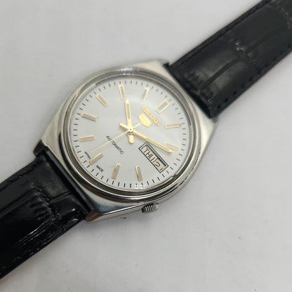 Vintage 1980 Original Seiko 5 Automatic 7009-3140 White face 17 Jewels Day-Date Japanese Men's Wrist Watch OG202