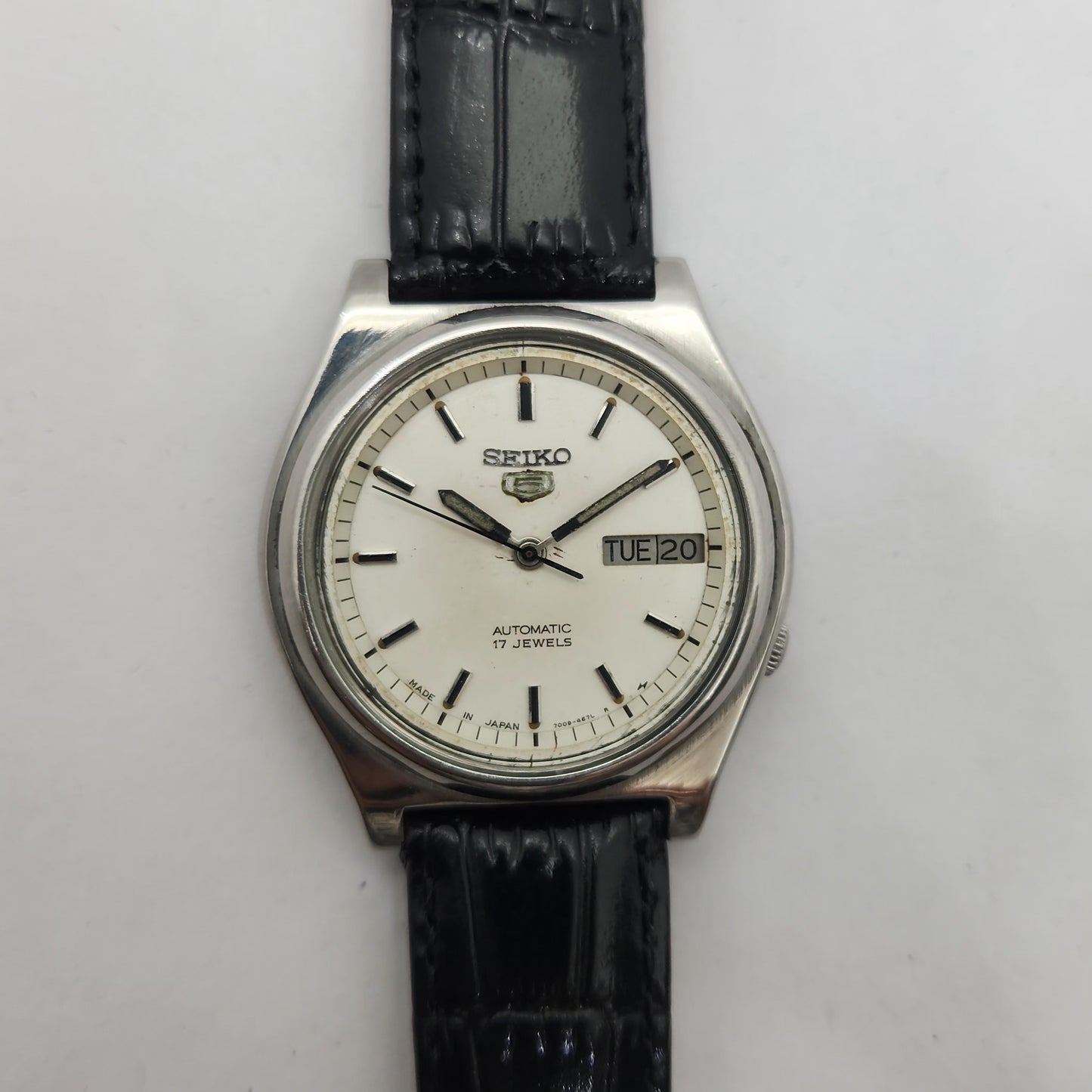 Vintage 1980 Original Seiko 5 Automatic 7009-3170 White face 21 Jewels Day-Date Japanese Men's Wrist Watch OG203
