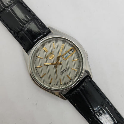 Vintage 1980 Original Seiko 5 Automatic 7019-6081 Grey face 21 Jewels Day-Date Japanese Men's Wrist Watch OG204