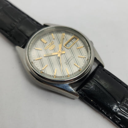 Vintage 1980 Original Seiko 5 Automatic 7019-6081 Grey face 21 Jewels Day-Date Japanese Men's Wrist Watch OG204