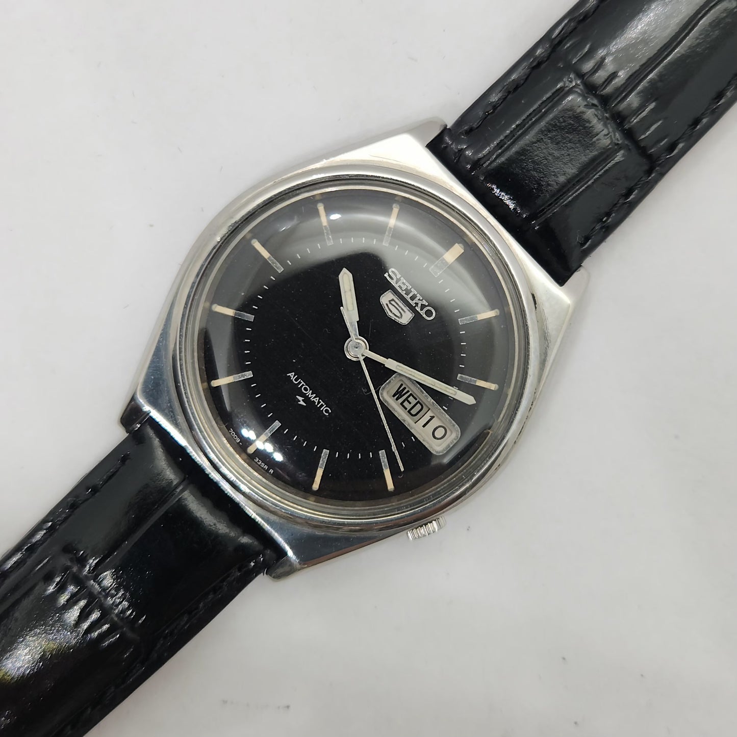 Vintage 1980 Original Seiko 5 Automatic 7009-3140 Black face 17 Jewels Day-Date Japanese Men's Wrist Watch OG205