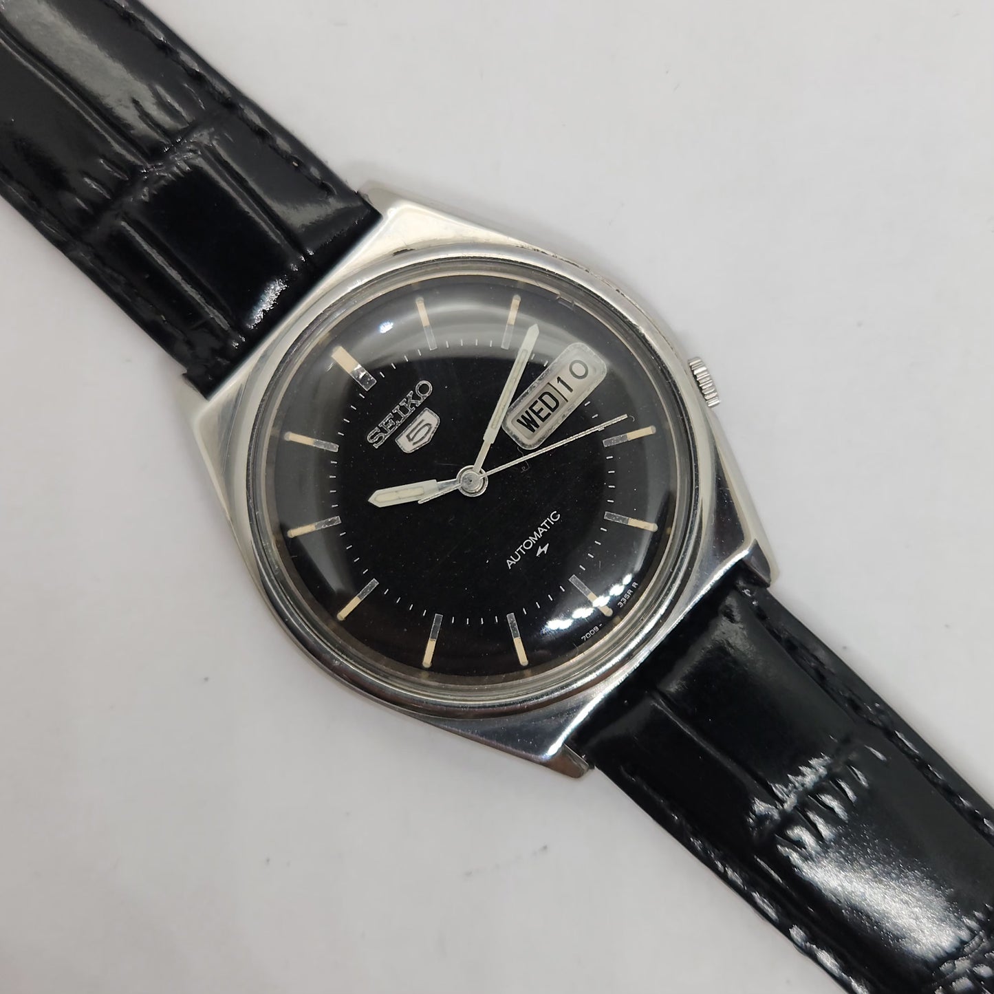 Vintage 1980 Original Seiko 5 Automatic 7009-3140 Black face 17 Jewels Day-Date Japanese Men's Wrist Watch OG205