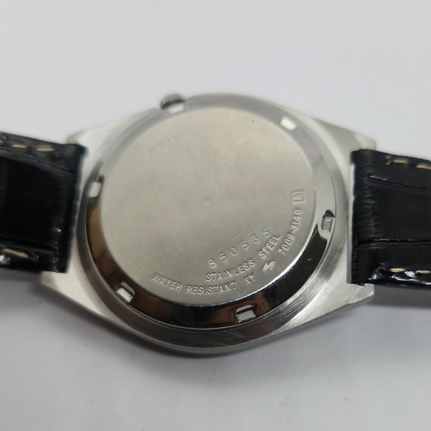 Vintage 1980 Original Seiko 5 Automatic 7009-3140 Black face 17 Jewels Day-Date Japanese Men's Wrist Watch OG205