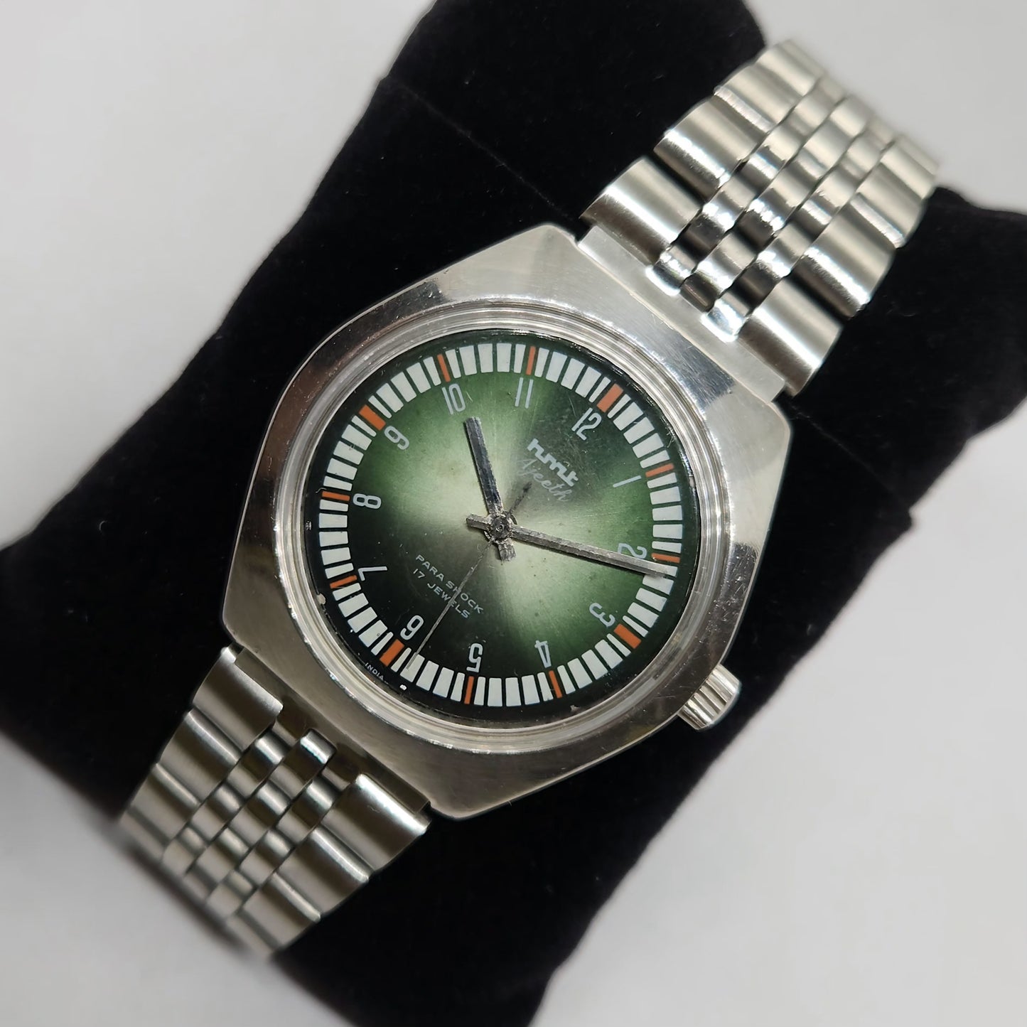 Vintage Original HMT Ajeeth Hand Winding 17 Jewels Green Face Jubilee Bracelet Men's Wrist Watch OG211