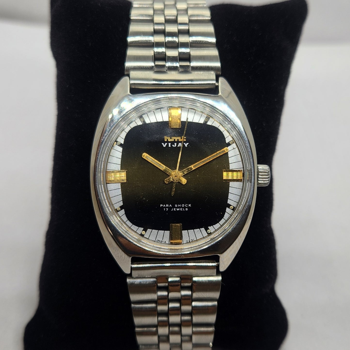 Vintage Original HMT Vijay Hand Winding 17 Jewels Black Face Jubilee Bracelet Men's Wrist Watch OG235