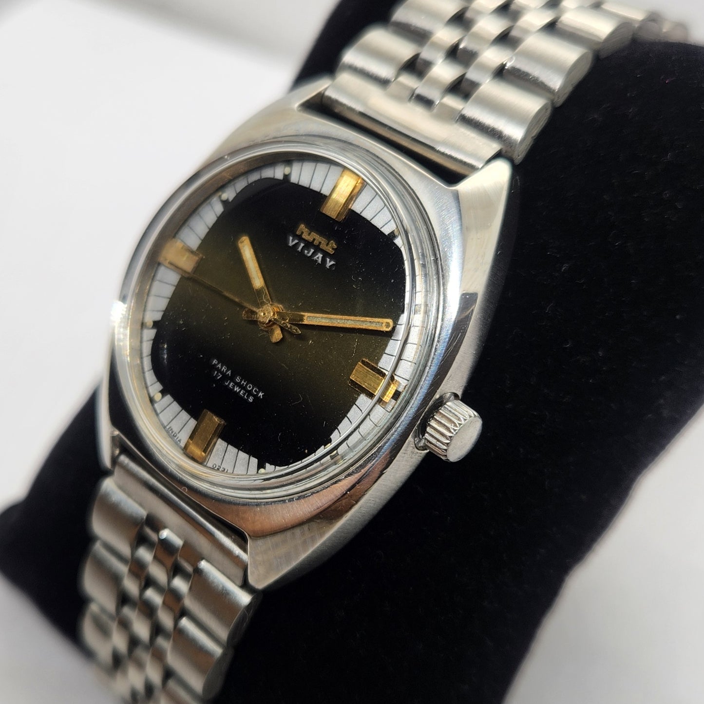 Vintage Original HMT Vijay Hand Winding 17 Jewels Black Face Jubilee Bracelet Men's Wrist Watch OG235