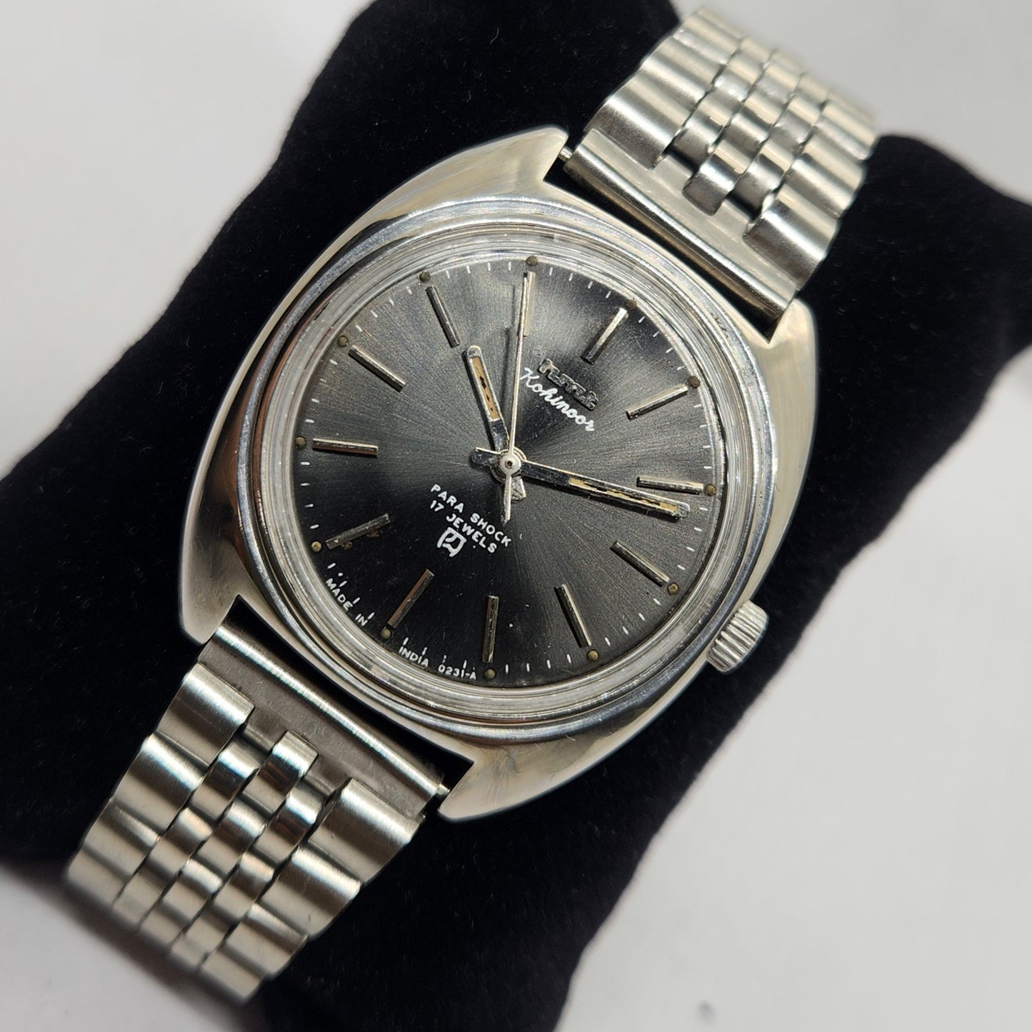 Vintage Original HMT Kohinoor Hand Winding 17 Jewels Black Face Jubilee Bracelet Men's Wrist Watch OG237