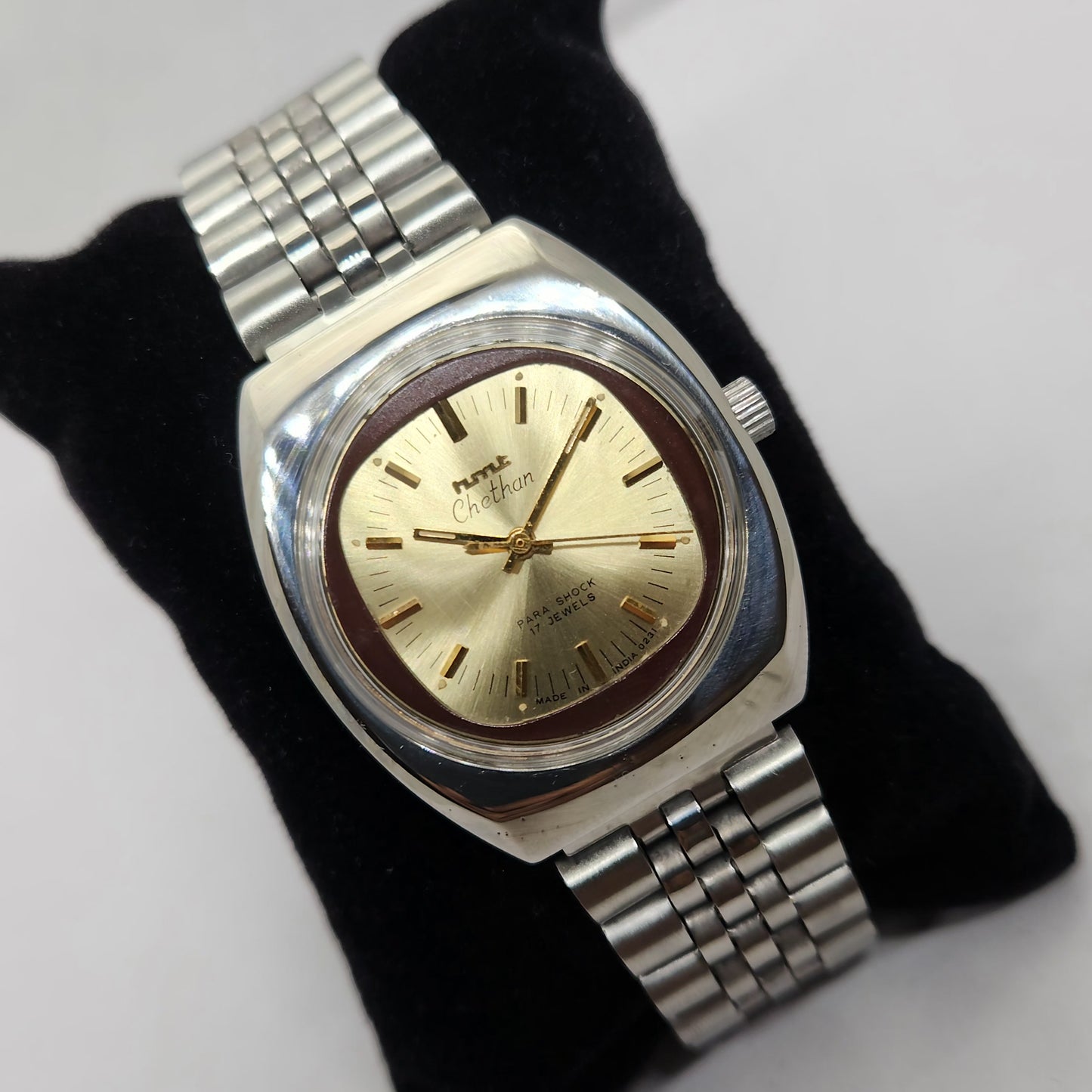 Vintage Original HMT Chethan Hand Winding 17 Jewels Gold Face Men's Wrist Watch OG267