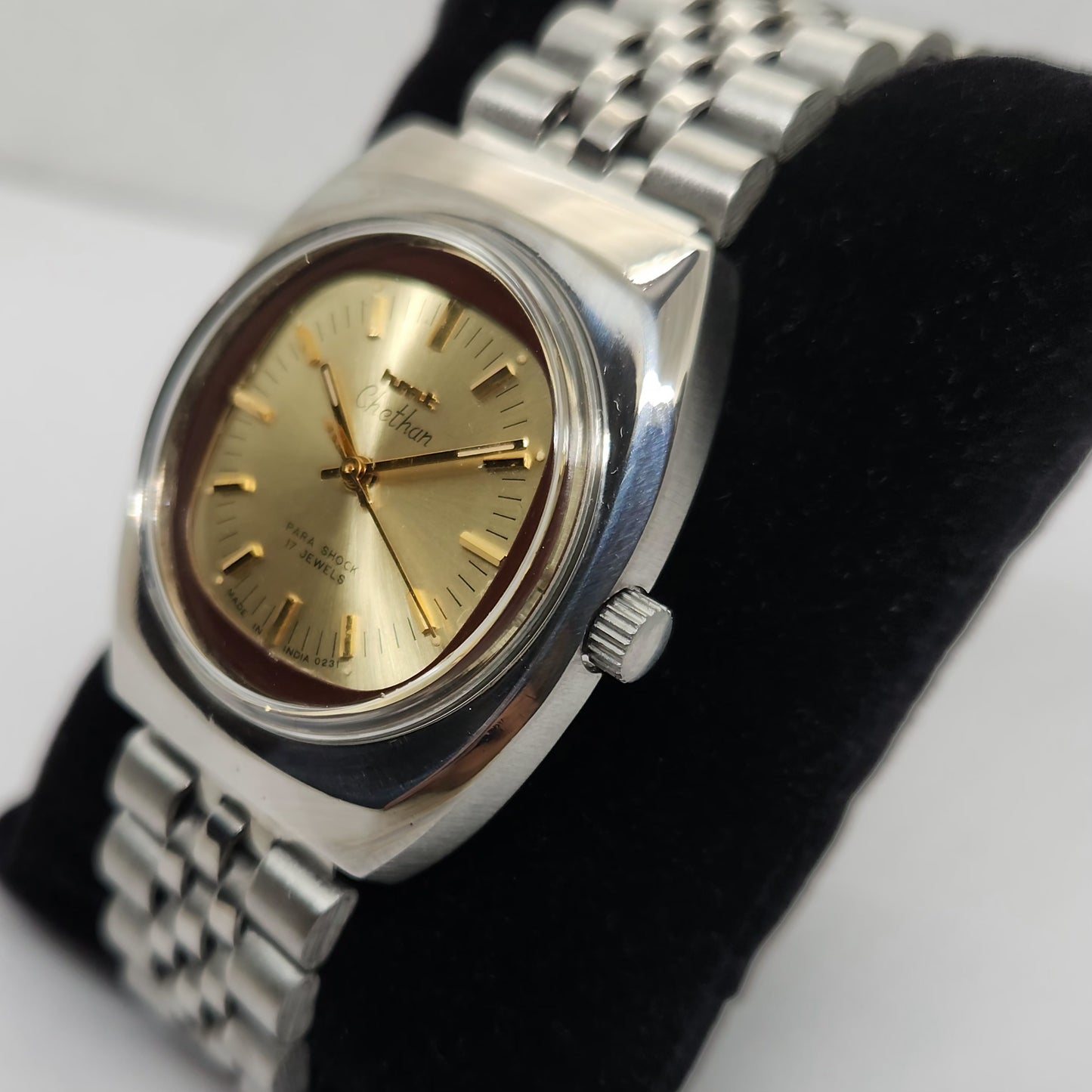 Vintage Original HMT Chethan Hand Winding 17 Jewels Gold Face Men's Wrist Watch OG267