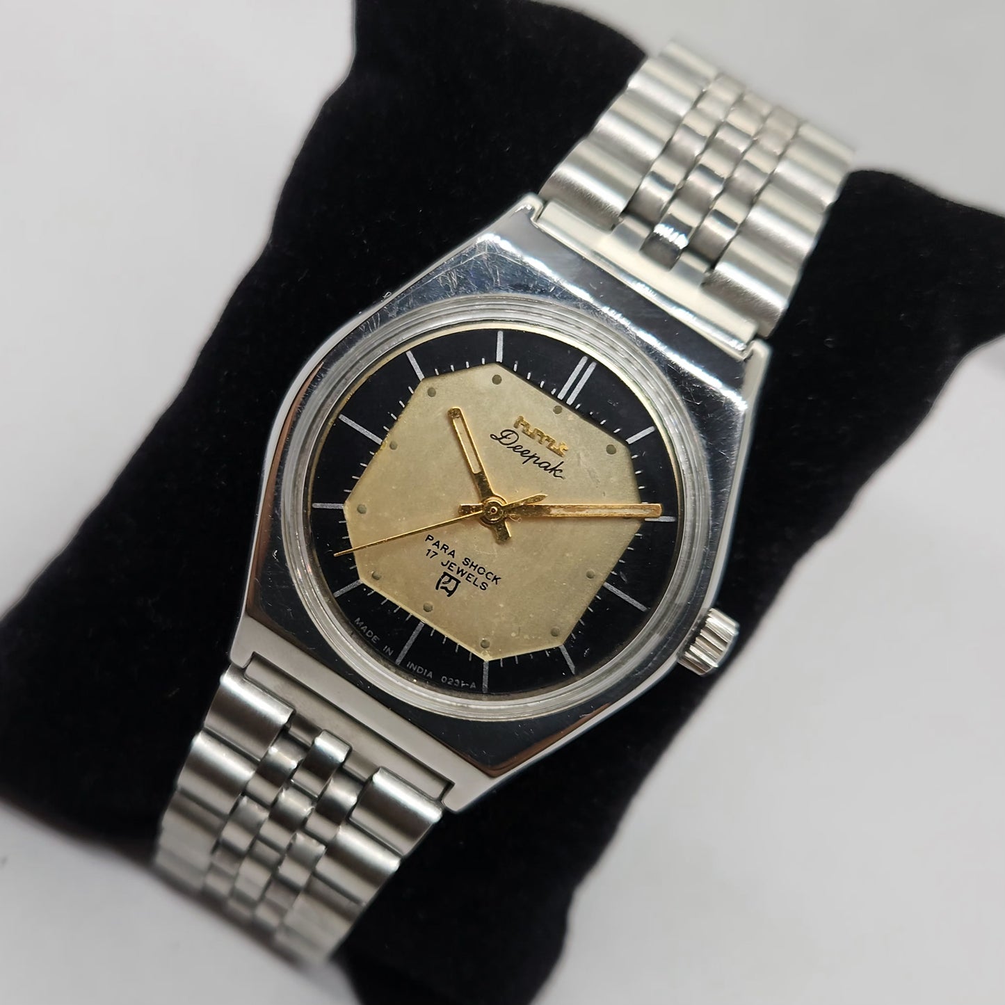 Vintage Original HMT Deepak Hand Winding 17 Jewels Gold Face Men's Wrist Watch OG273