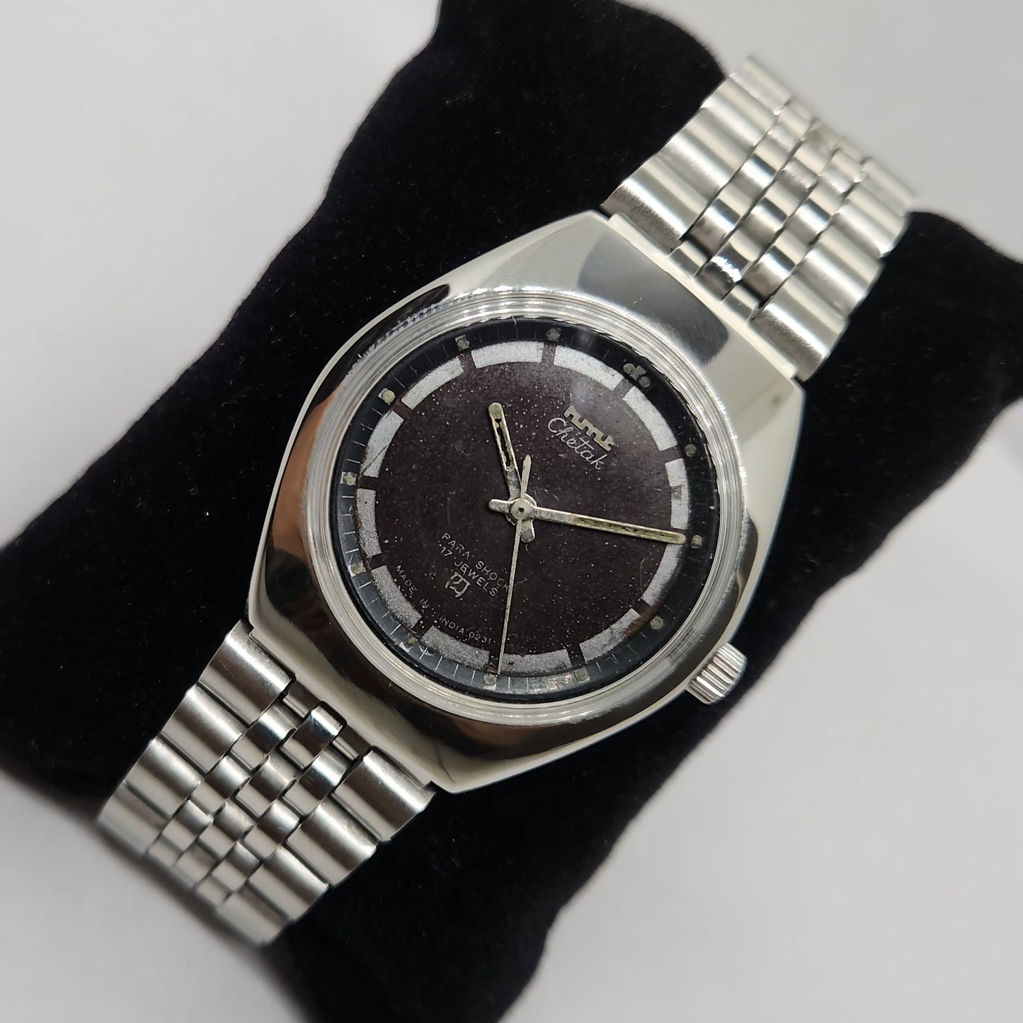 Vintage Original HMT Chetak Hand Winding 17 Jewels Brown Face Men's Wrist Watch OG280