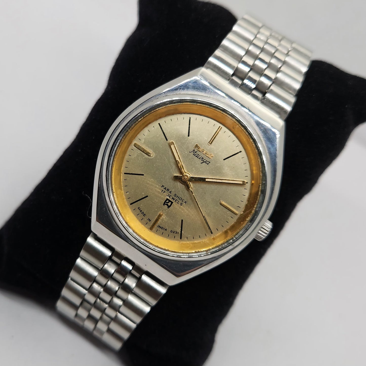 Vintage Original HMT Maurya Hand Winding 17 Jewels Gold Face Men's Wrist Watch OG282