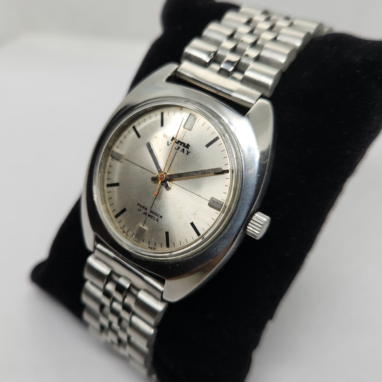 Vintage Original HMT Vijay Hand Winding 17 Jewels Silver Face Men's Wrist Watch OG290