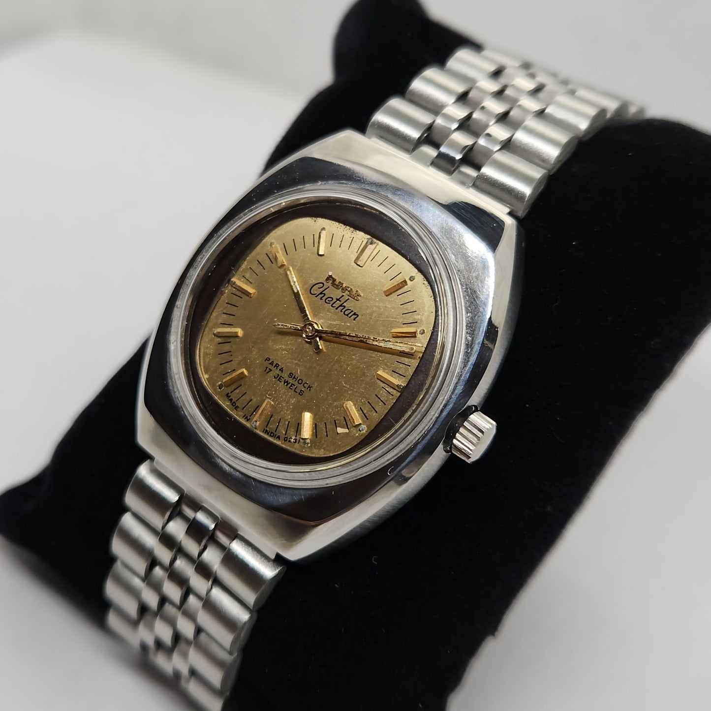 Vintage Original HMT Chethan Hand Winding 17 Jewels Gold Face Men's Wrist Watch OG292