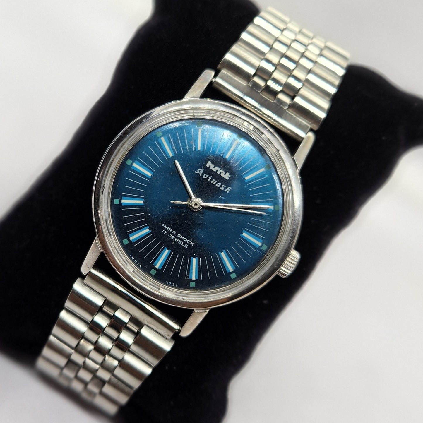 Vintage Original HMT Avinash Hand Winding 17 Jewels Blue Face Men's Wrist Watch OG307