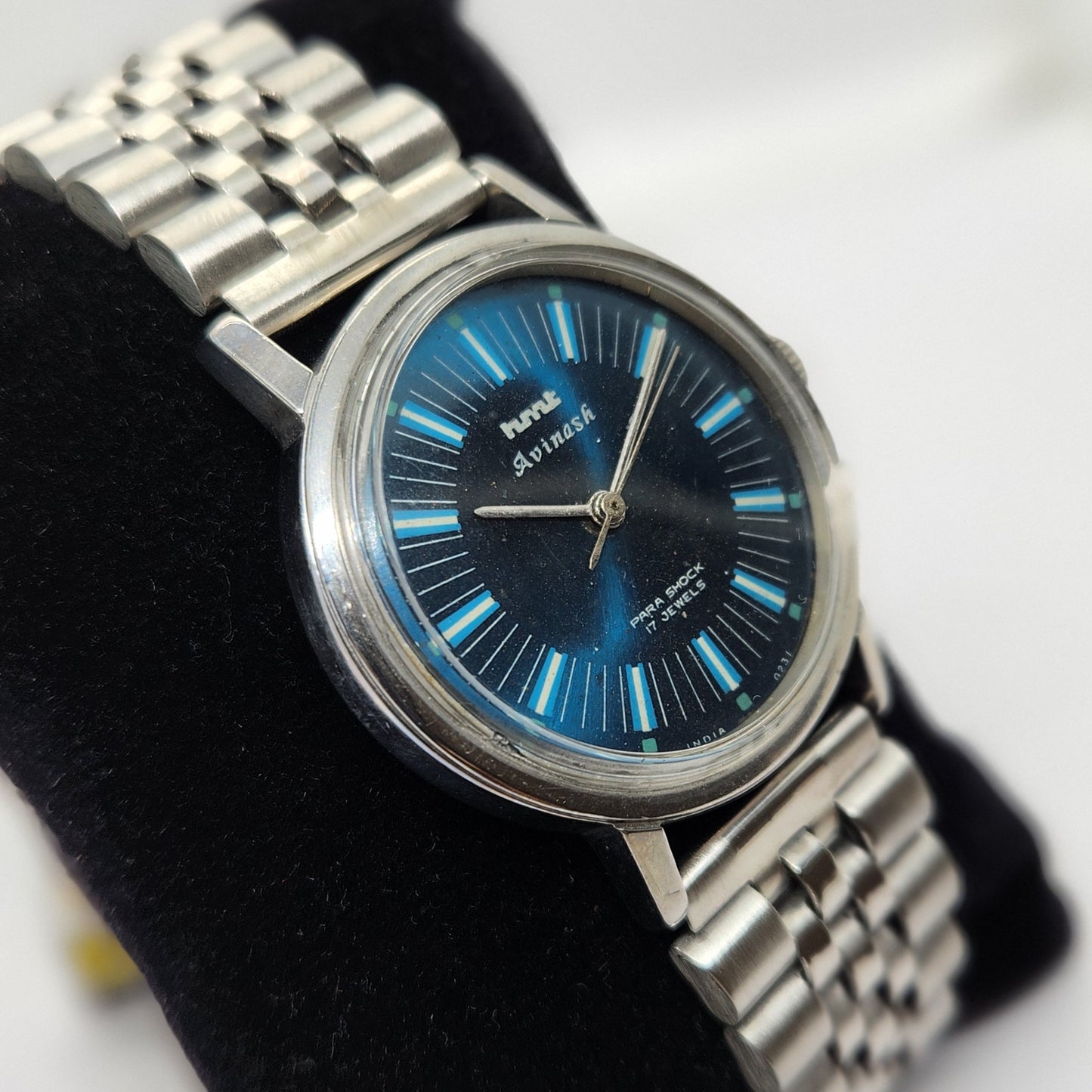 Vintage Original HMT Avinash Hand Winding 17 Jewels Blue Face Men's Wrist Watch OG307