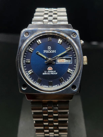 Vintage Ricoh R31 Automatic Blue Face New Bracelet 21 Jewels Day-Date Men's Wrist Watch AS04