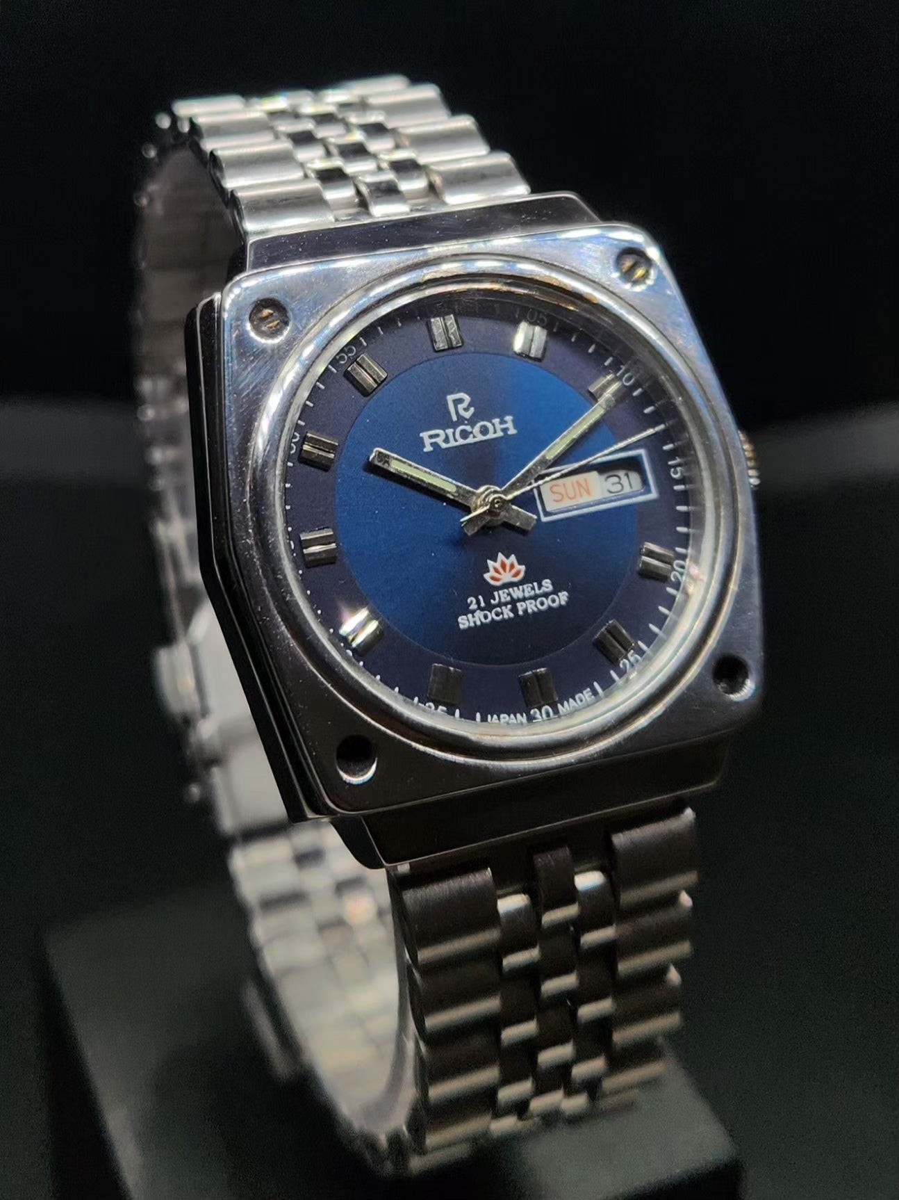 Vintage Ricoh R31 Automatic Blue Face New Bracelet 21 Jewels Day-Date Men's Wrist Watch AS04