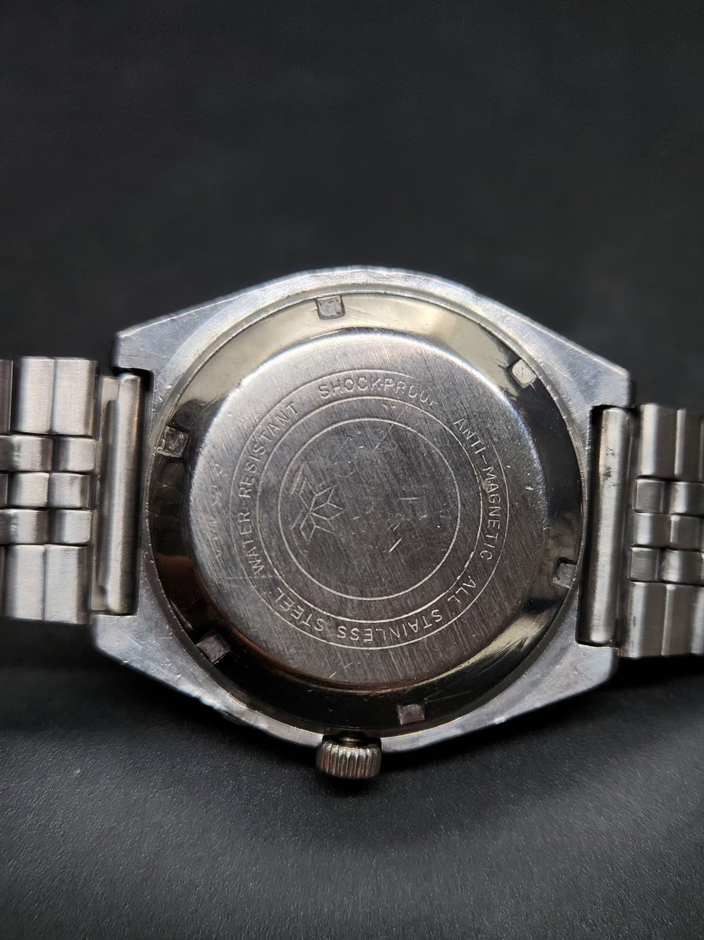 Vintage Ricoh R31 Automatic Red Face New Bracelet 21 Jewels Day-Date Men's Wrist Watch AS05