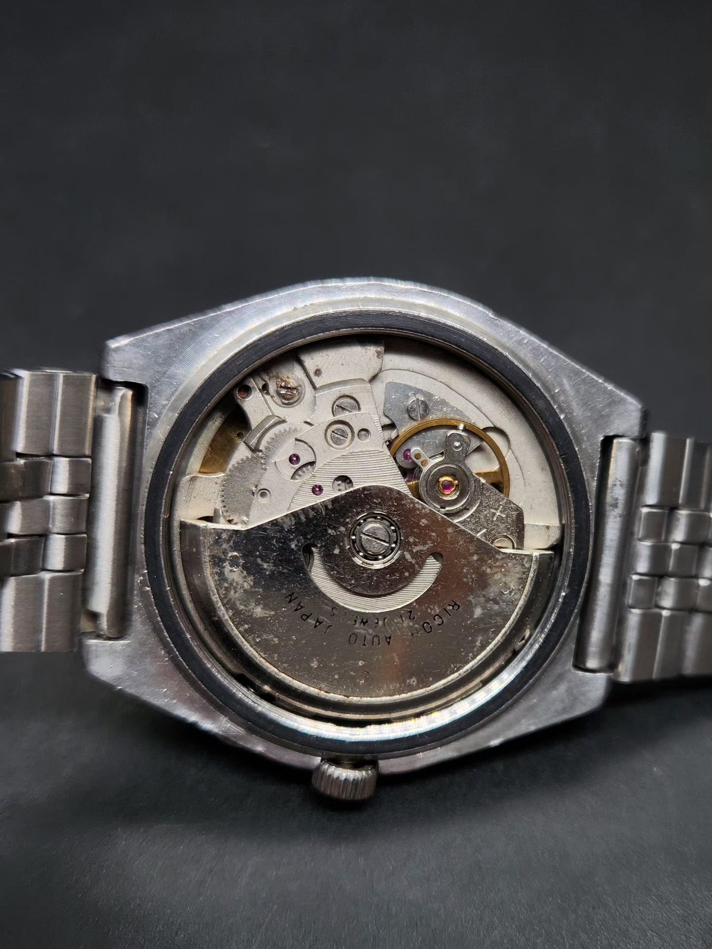 Vintage Ricoh R31 Automatic Red Face New Bracelet 21 Jewels Day-Date Men's Wrist Watch AS05
