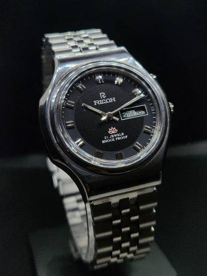 Vintage Ricoh R31 Automatic Black Face New Bracelet 21 Jewels Day-Date Men's Wrist Watch AS06
