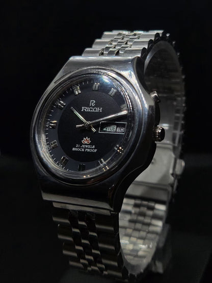 Vintage Ricoh R31 Automatic Black Face New Bracelet 21 Jewels Day-Date Men's Wrist Watch AS06