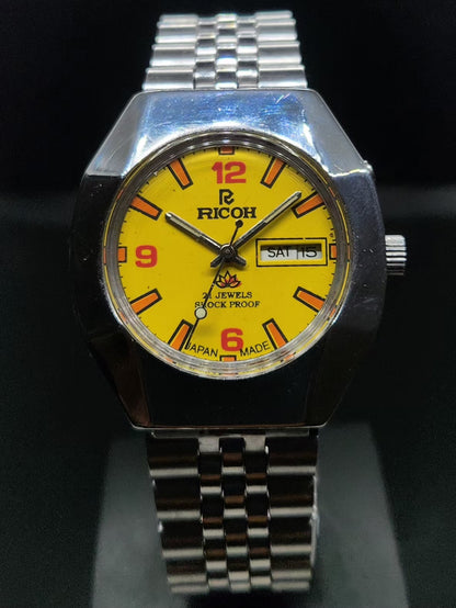 Vintage Ricoh R31 Automatic Yellow Face New Bracelet 21 Jewels Day-Date Men's Wrist Watch AS09