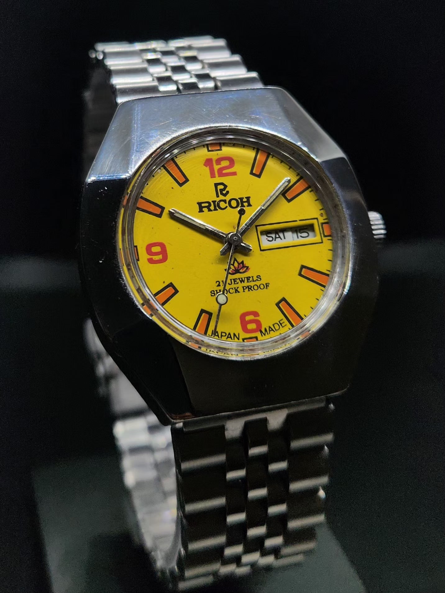 Vintage Ricoh R31 Automatic Yellow Face New Bracelet 21 Jewels Day-Date Men's Wrist Watch AS09