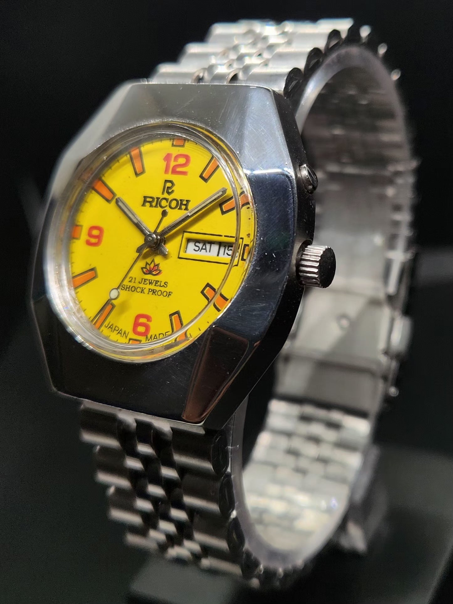 Vintage Ricoh R31 Automatic Yellow Face New Bracelet 21 Jewels Day-Date Men's Wrist Watch AS09