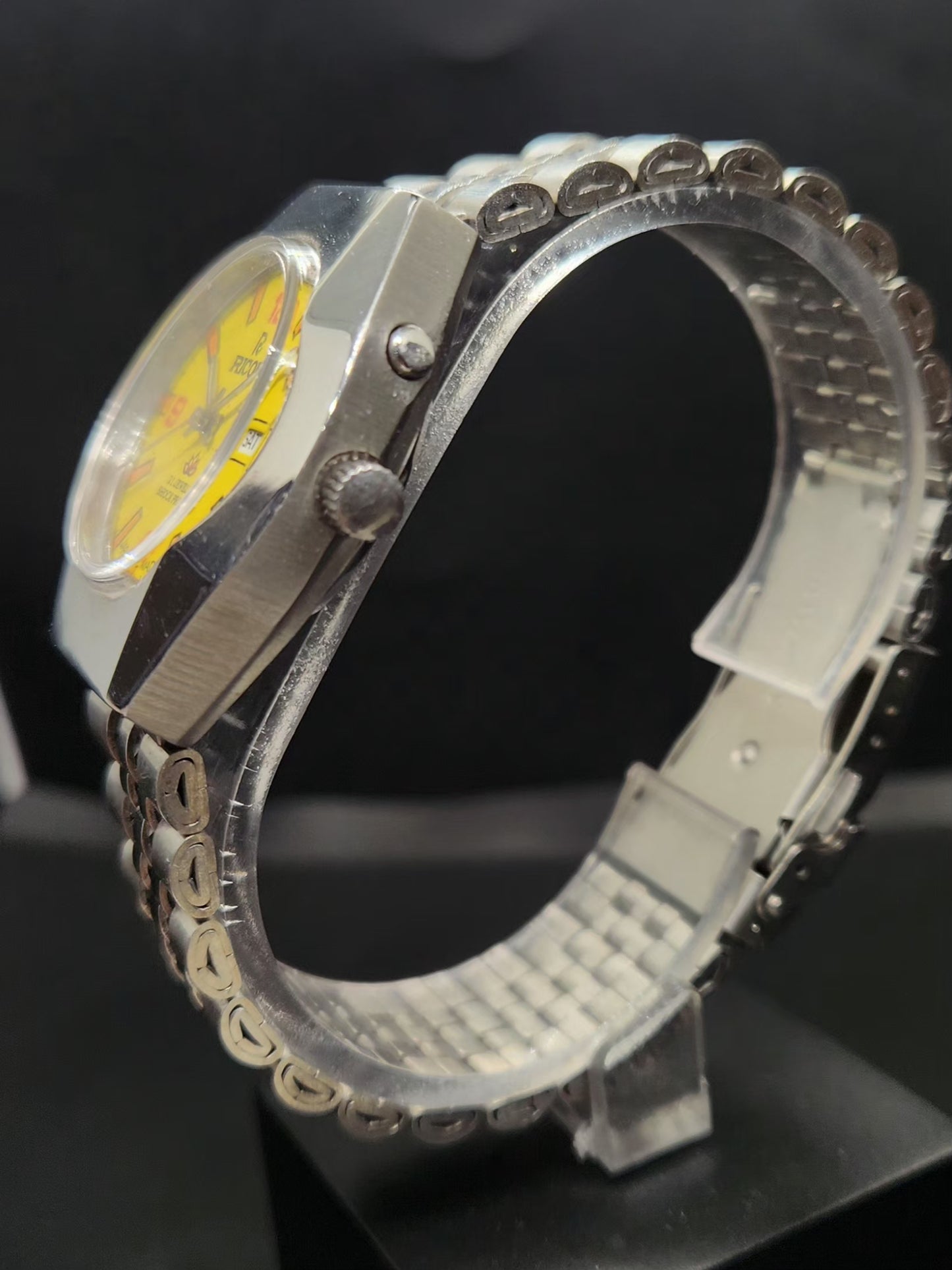 Vintage Ricoh R31 Automatic Yellow Face New Bracelet 21 Jewels Day-Date Men's Wrist Watch AS09