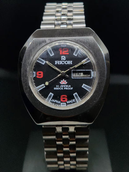 Vintage Ricoh R31 Automatic Black Face New Bracelet 21 Jewels Day-Date Men's Wrist Watch AS10